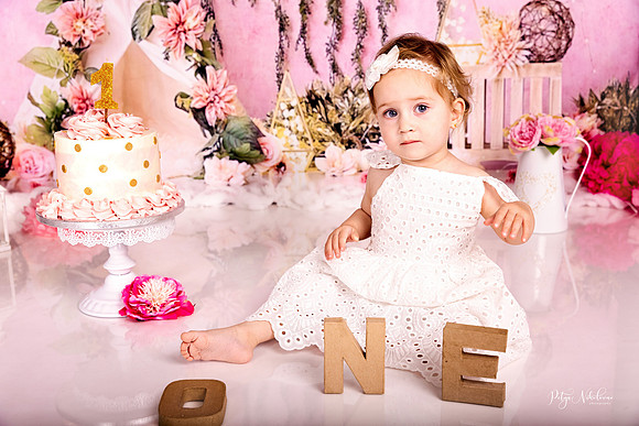 cake smash bohemian theme birthday girl studio photography london
