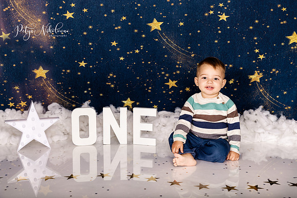 twinkle star cake smash decor studio photographer