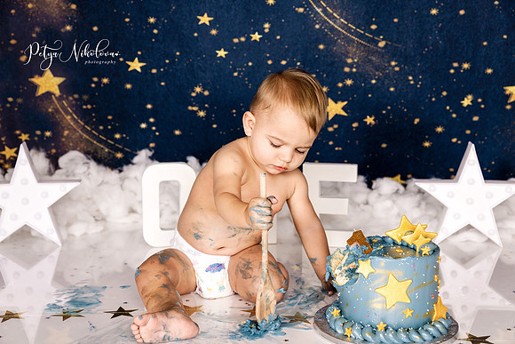 twinkle star cake smash decor birthday photography essex