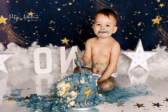 twinkle star cake smash decor woodford green photographer