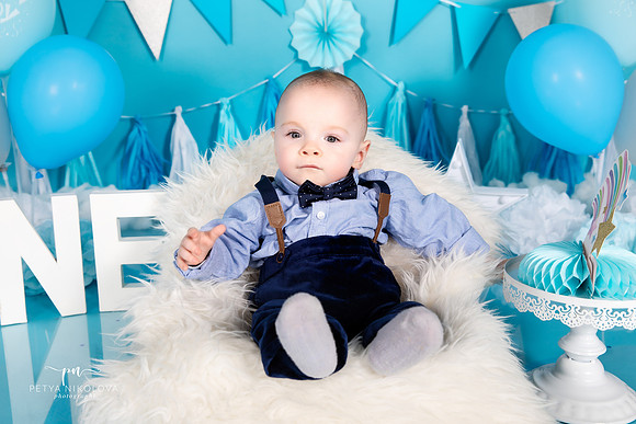 photography cake smash blue theme woodford green essex