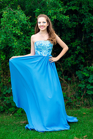 prom vili outdoor portraiture