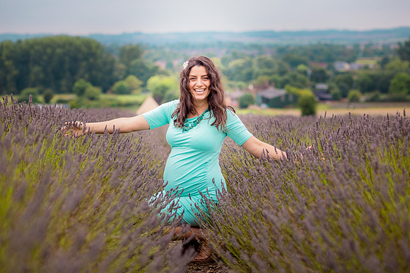 beautiful maternity portrait session woodford green