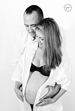 in the studio maternity photo session london