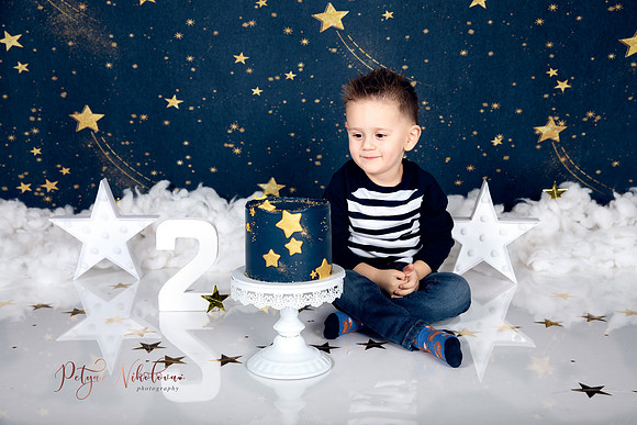 new cake smash decor london studio
