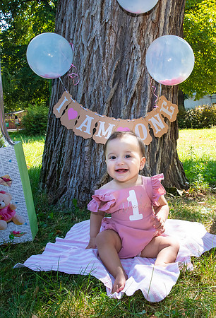 outdoor photography kids cake smash