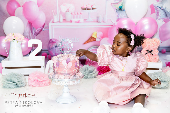 my studio cake smash birthday photos